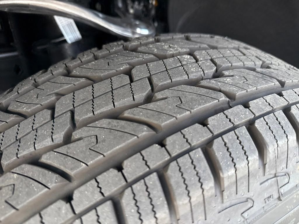 New 2025 Chevrolet Silverado 1500 W/T w/ Trailering Package image 33