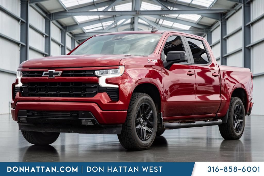 Used 2022 Chevrolet Silverado 1500 RST w/ Z71 Off-Road Package AWD/4WD image 1