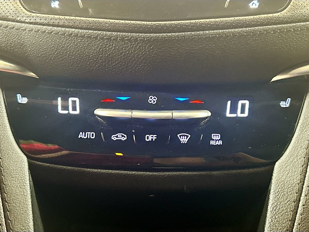 Used 2023 Cadillac XT5 Luxury w/ LPO, Floor Liner Package FWD image 13