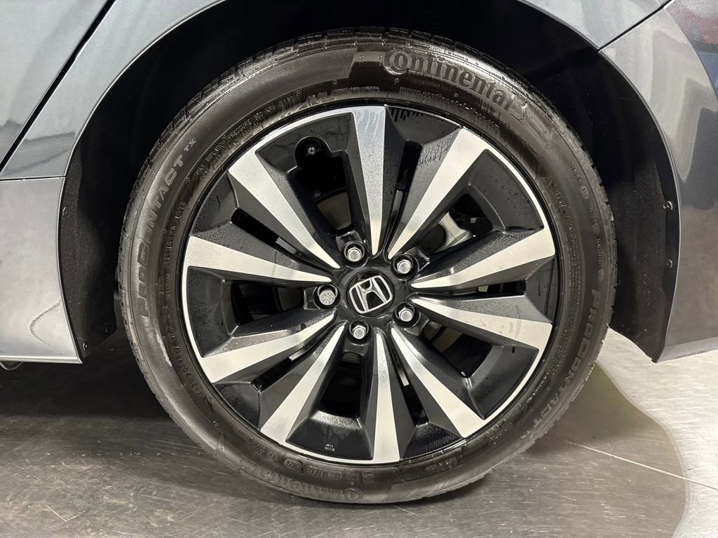 Certified 2024 Honda Civic EX-L image 18