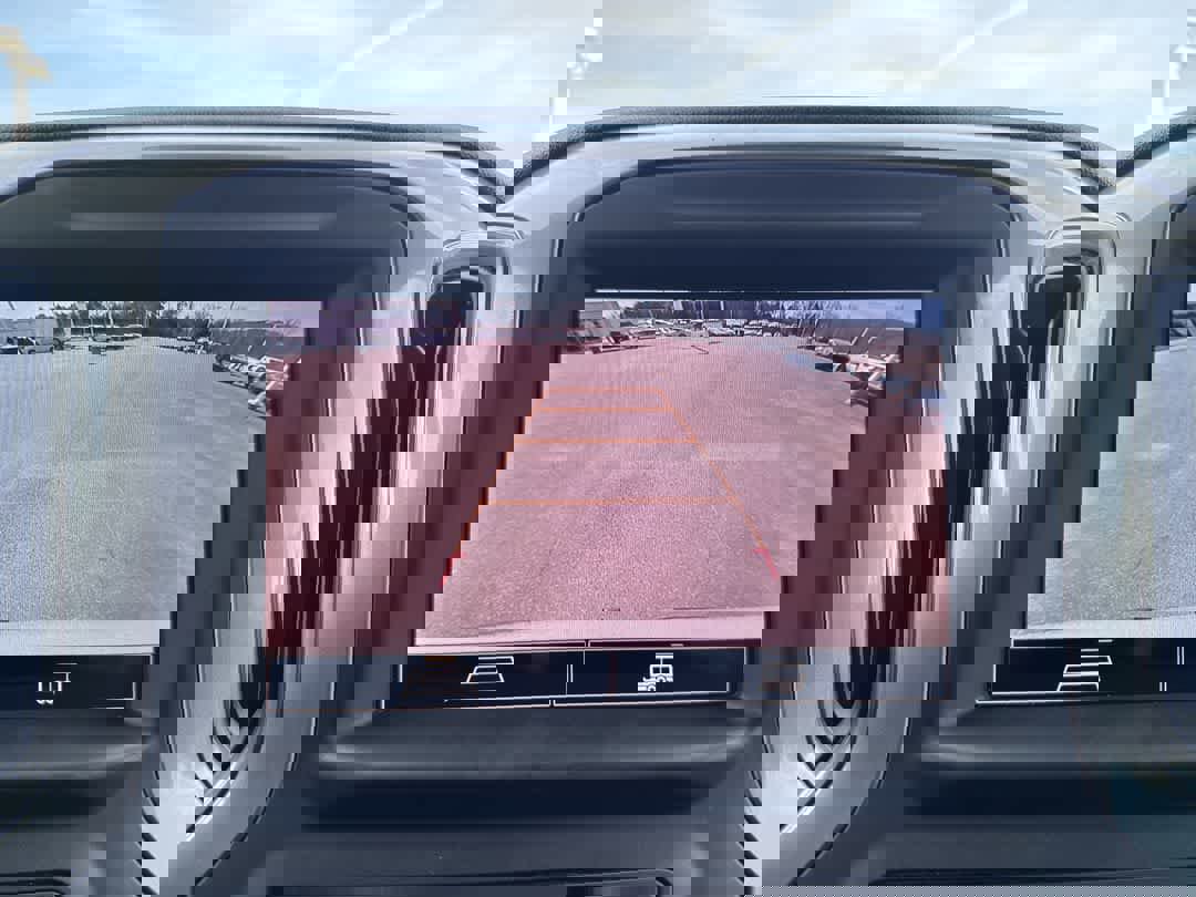 Used 2022 Chevrolet Silverado 1500 Custom image 17