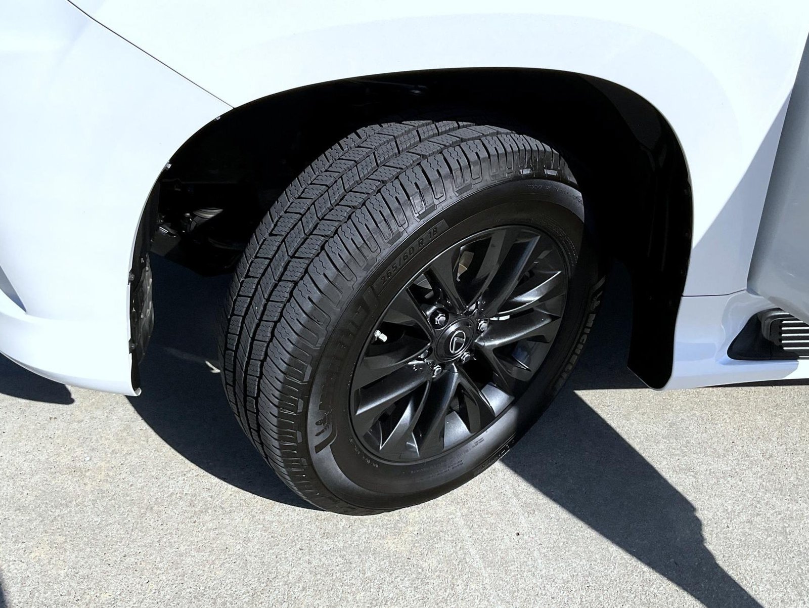 Used 2021 Lexus GX 460 Premium w/ Premium Package AWD/4WD image 26