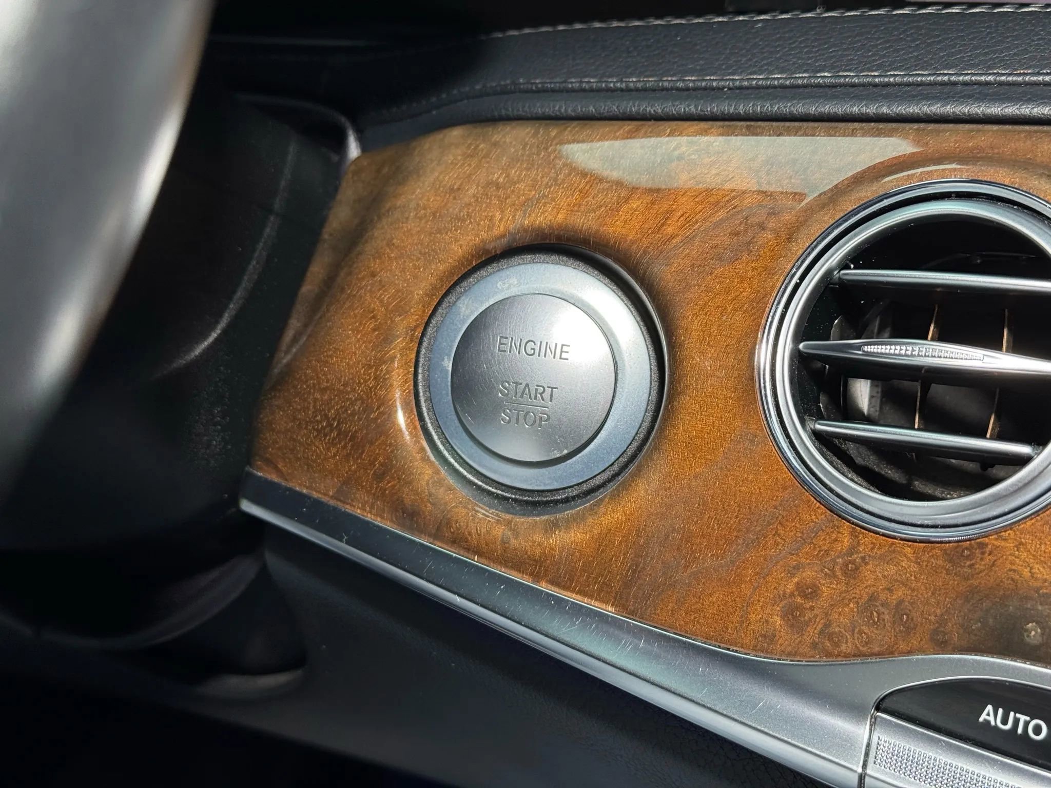 Used 2014 Mercedes-Benz S 550 Sedan image 52