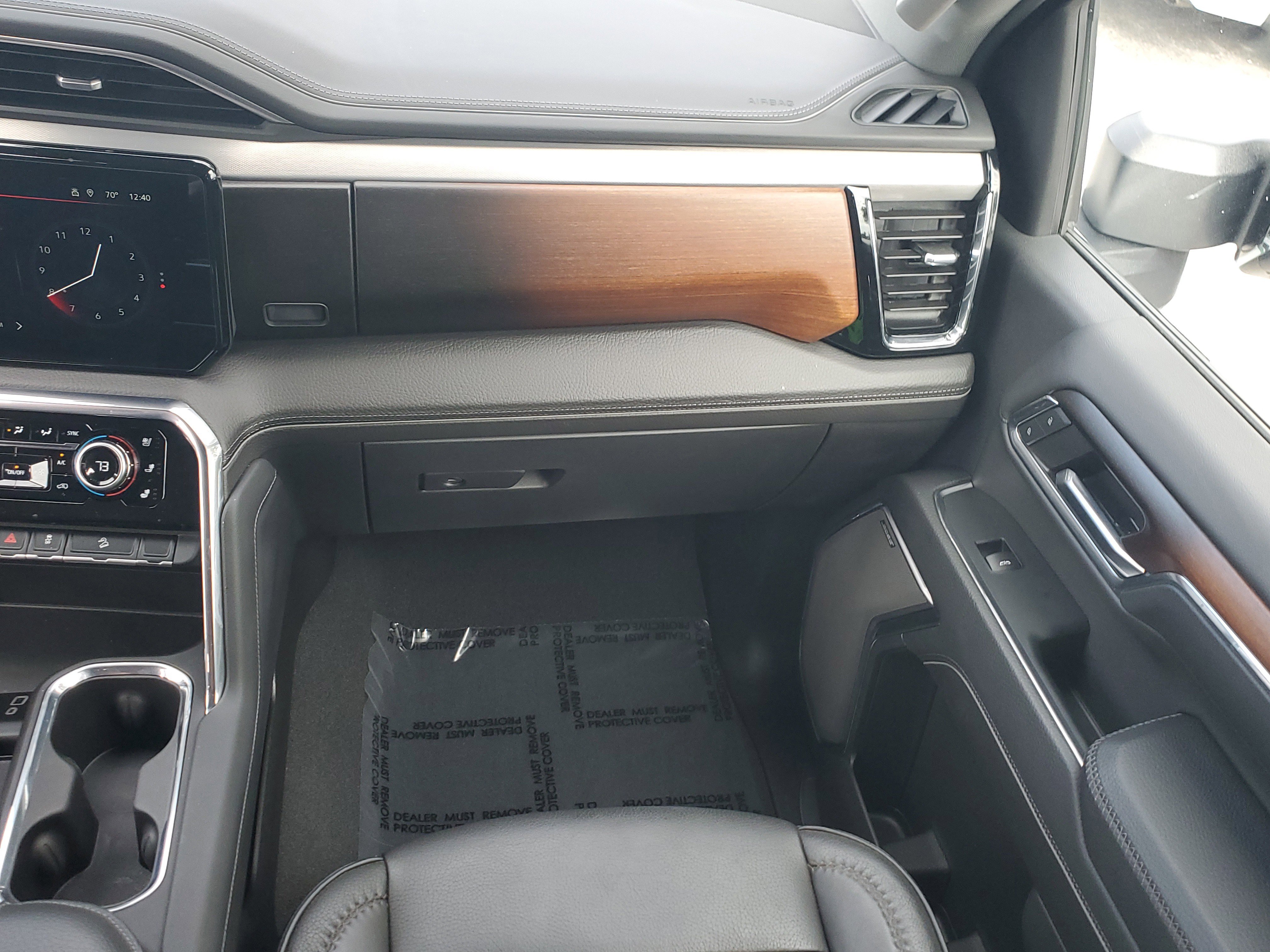 Used 2024 GMC Sierra 2500 Denali w/ Denali Reserve Package image 17