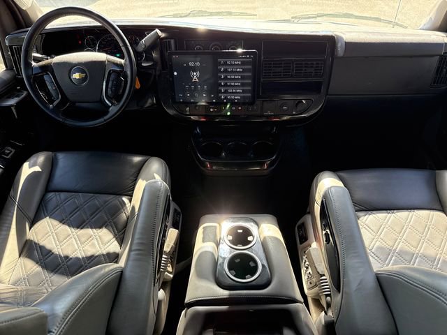 Used 2021 Chevrolet Express 3500 LS w/ Chrome Appearance Package image 21