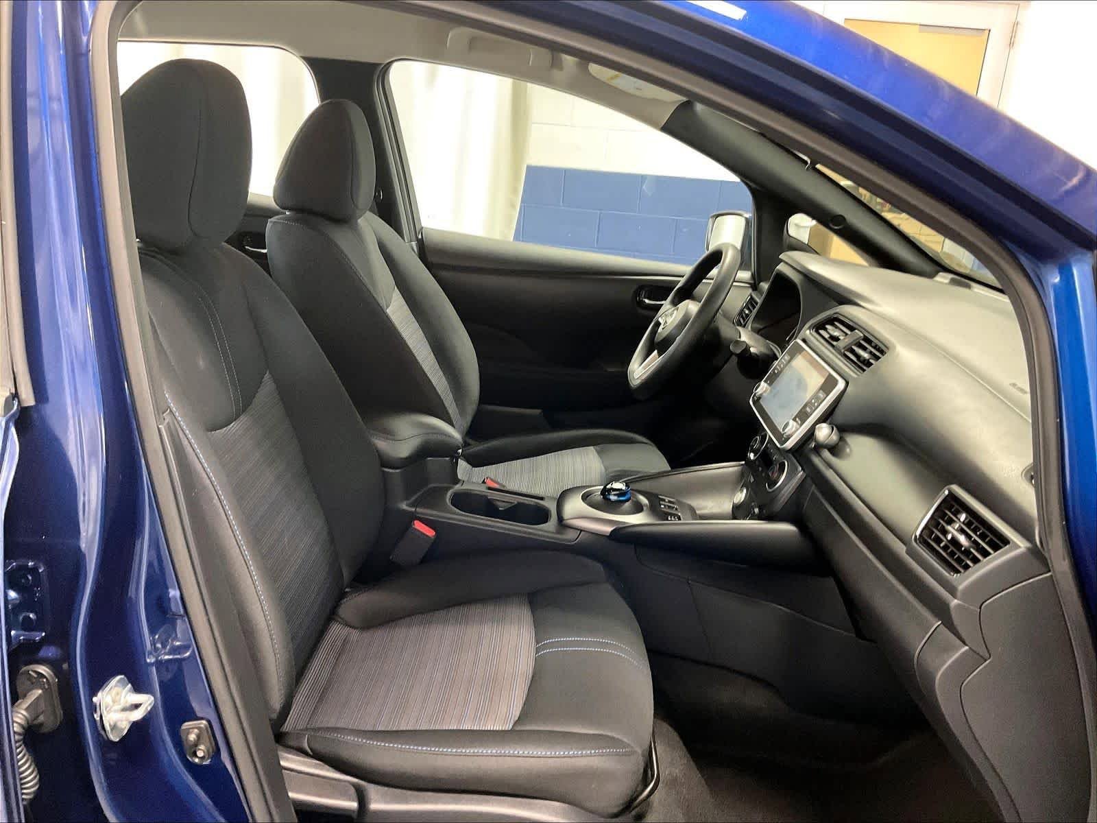Certified 2023 Nissan Leaf S FWD image 11