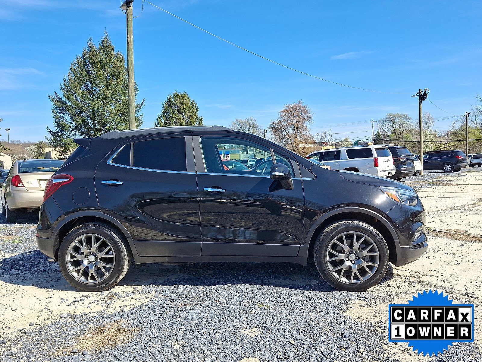 Used 2019 Buick Encore Sport Touring AWD/4WD image 9