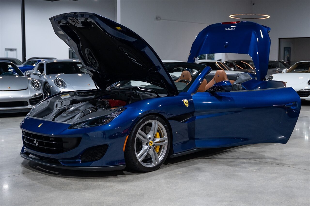 Used 2020 Ferrari Portofino RWD image 36