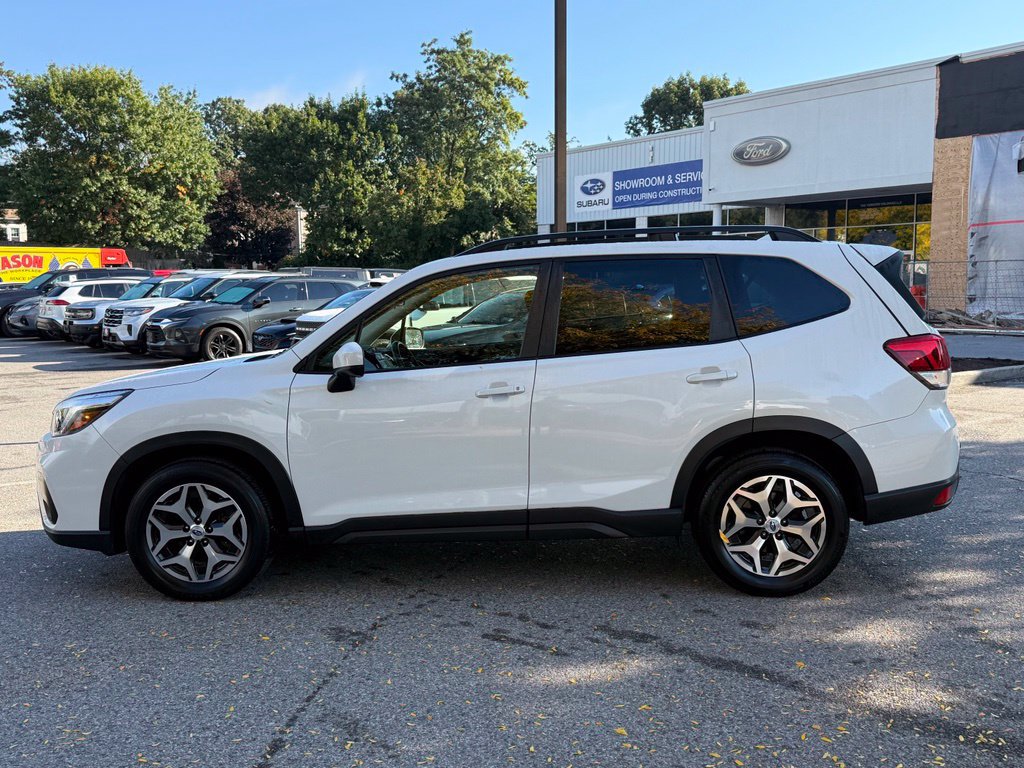 Used 2020 Subaru Forester Premium AWD/4WD image 5