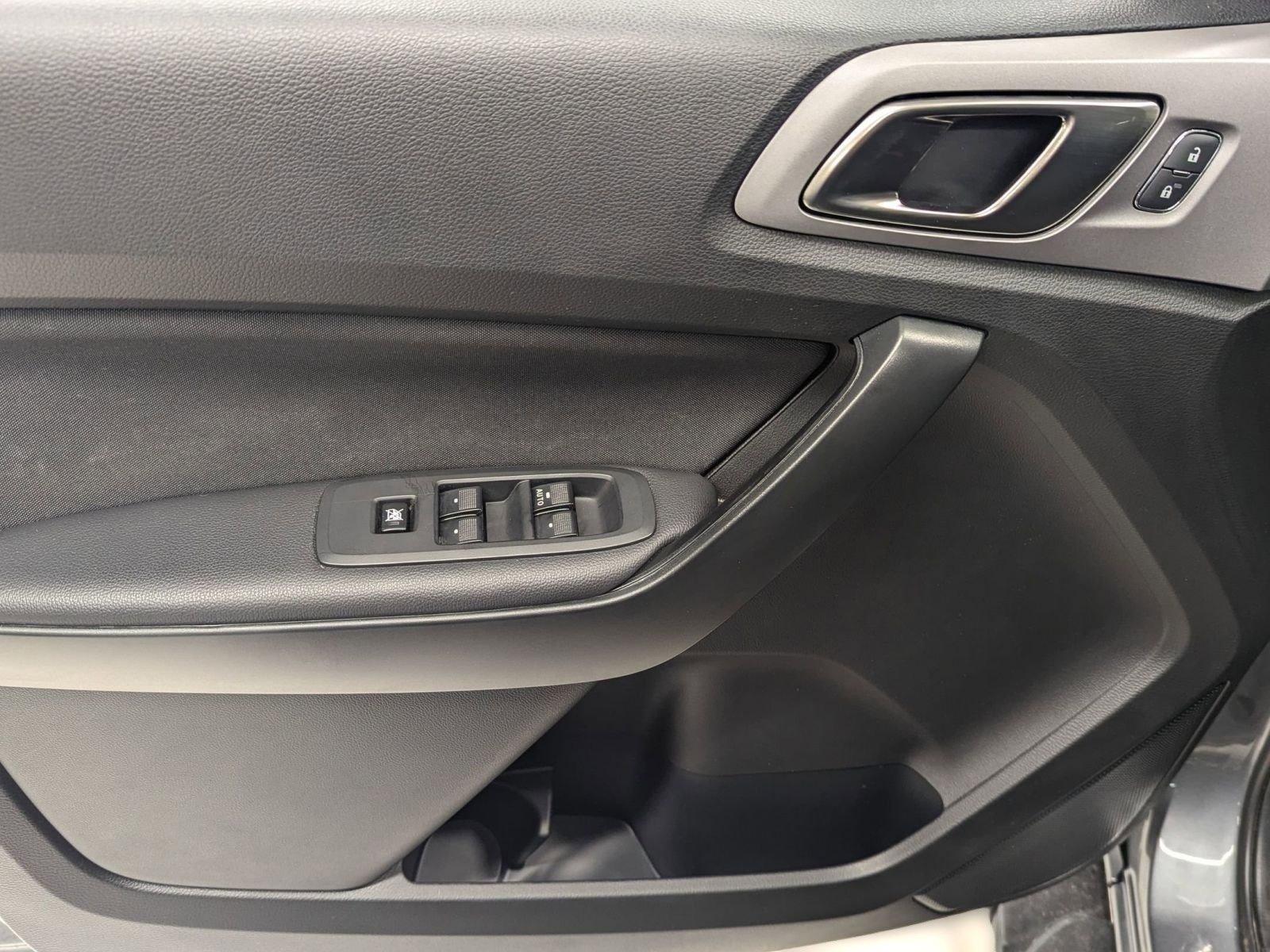 Used 2023 Ford Ranger XLT image 10