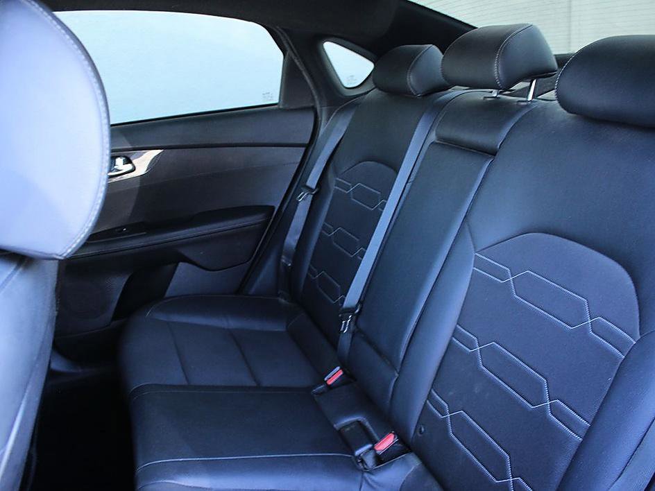 Used 2020 Kia Forte GT-Line FWD image 13