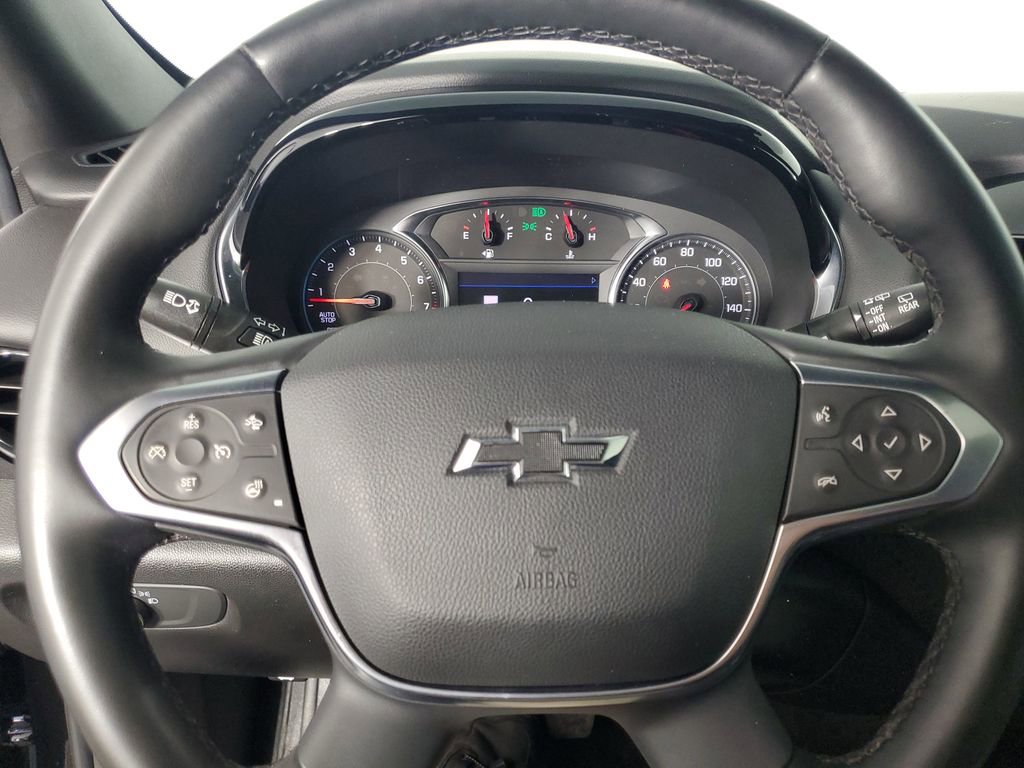 Used 2023 Chevrolet Traverse RS image 23