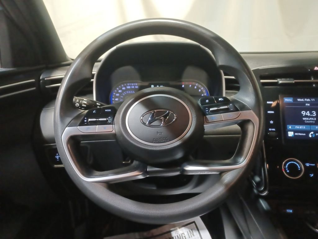 Used 2022 Hyundai Santa Cruz SEL image 11