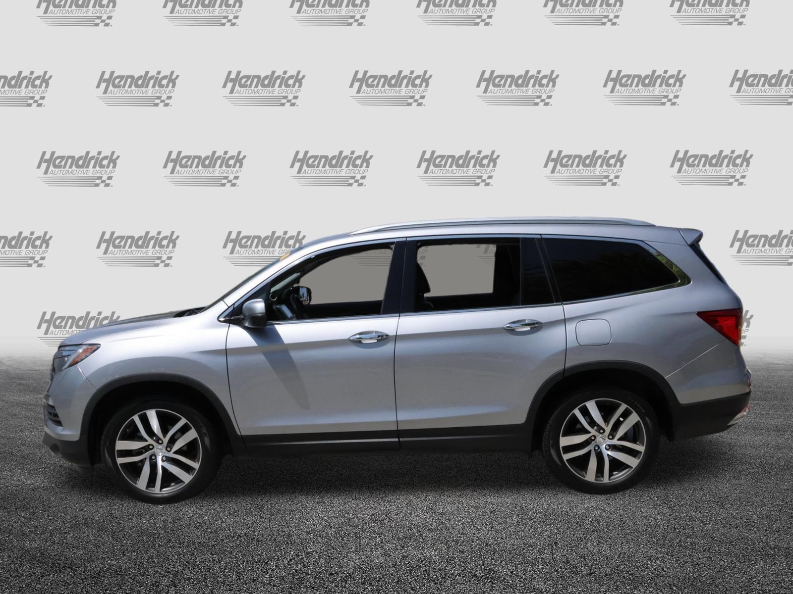 Used 2018 Honda Pilot Elite image 6