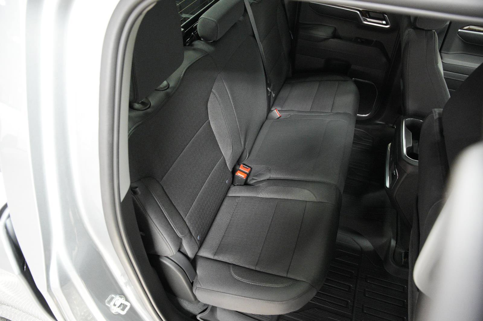 New 2025 GMC Sierra 1500 Elevation image 14