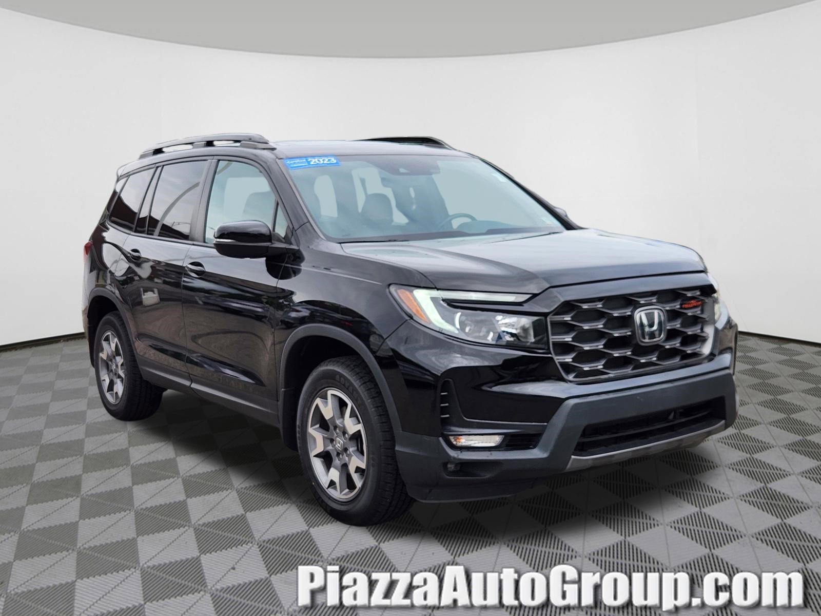 Used 2023 Honda Passport TrailSport image 1