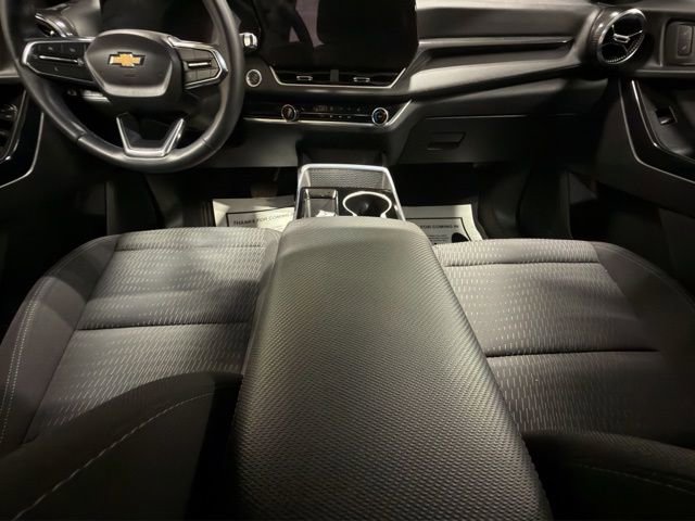Used 2025 Chevrolet Equinox LT image 15