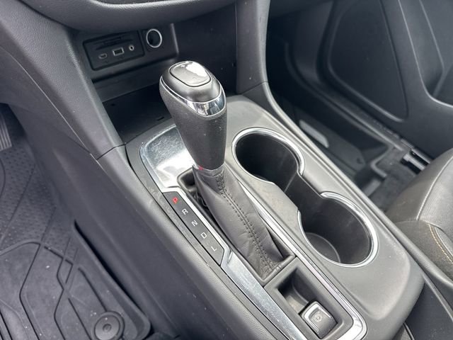 Used 2021 Chevrolet Equinox LT FWD image 32