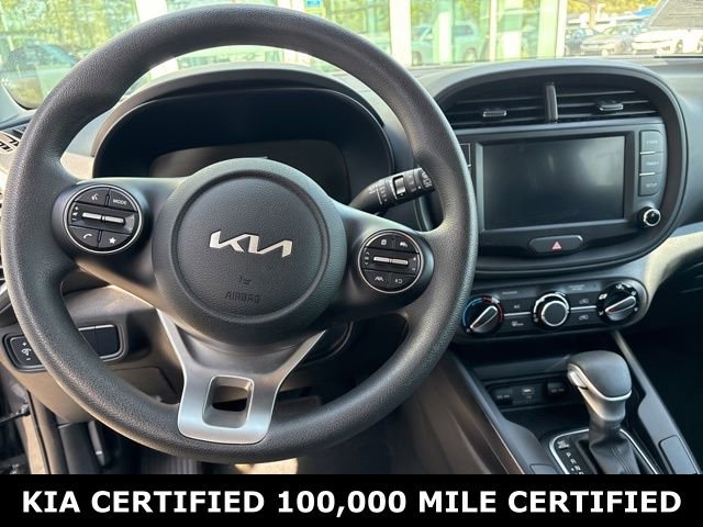 Certified 2025 Kia Soul LX image 12