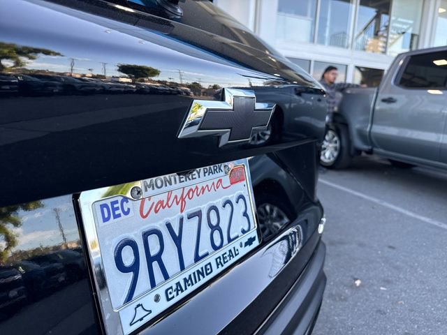 Certified 2025 Chevrolet Trax RS FWD image 29