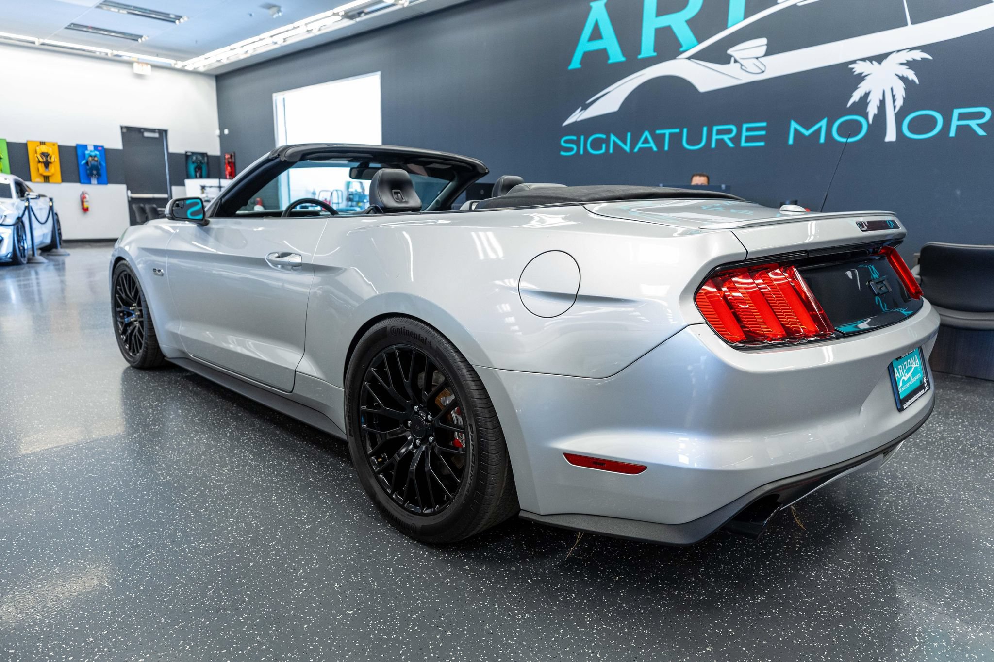 Used 2015 Ford Mustang GT Premium RWD image 8