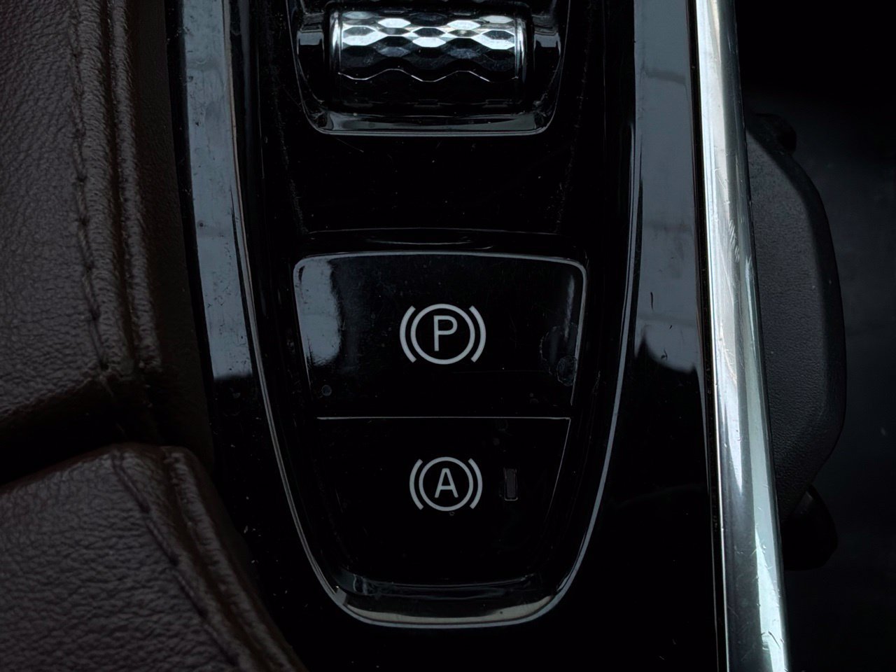 Used 2021 Volvo XC90 T6 Inscription w/ Advanced Package AWD/4WD image 37
