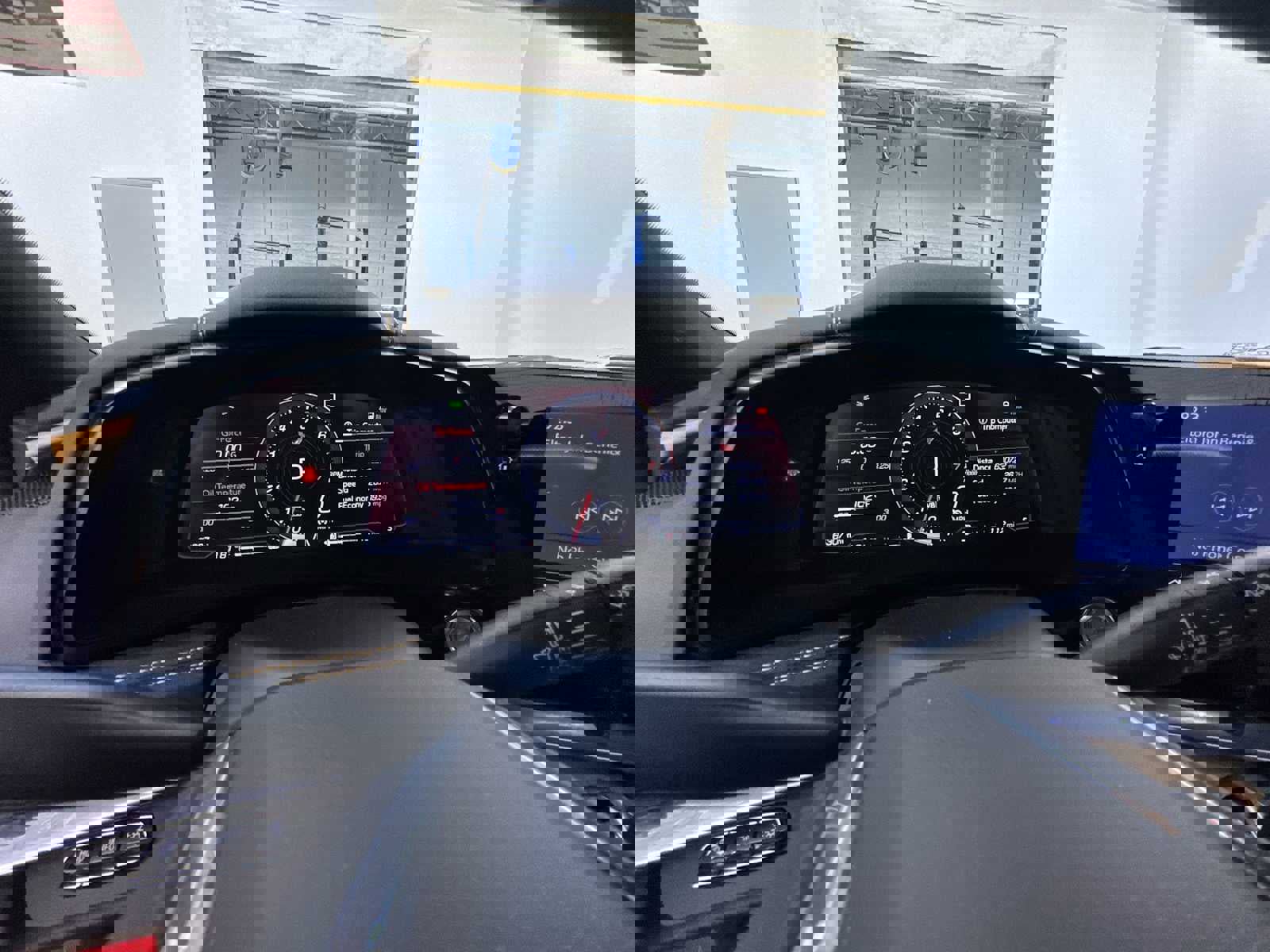 Used 2020 Chevrolet Corvette Stingray Preferred Conv w/ 2LT Preferred Equipment Group image 22