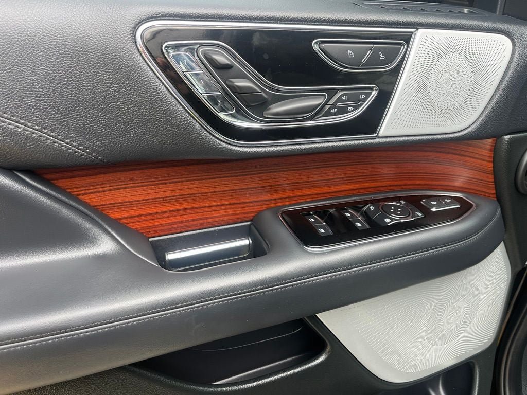 Certified 2024 Lincoln Navigator L Reserve AWD/4WD image 43