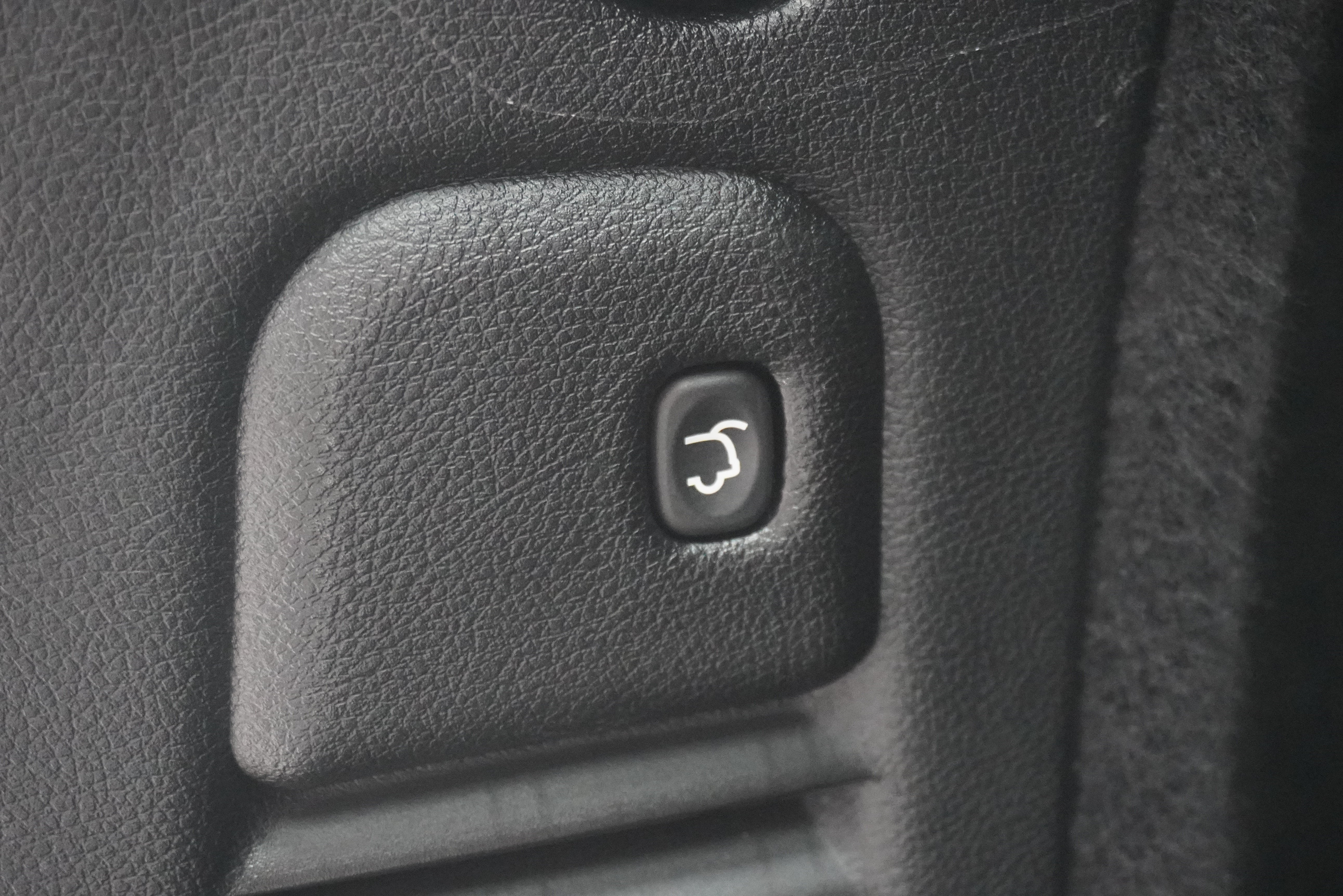 Used 2025 Dodge Durango R/T AWD/4WD image 33