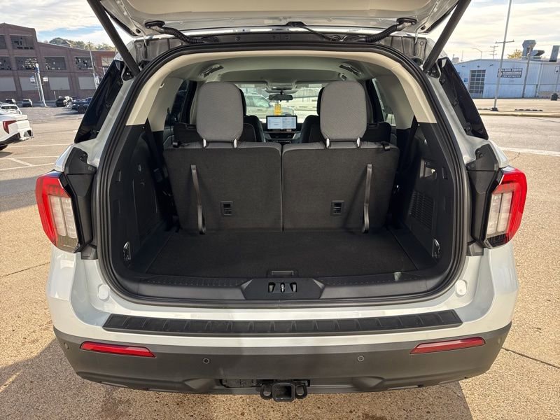 New 2026 Ford Explorer Active image 11