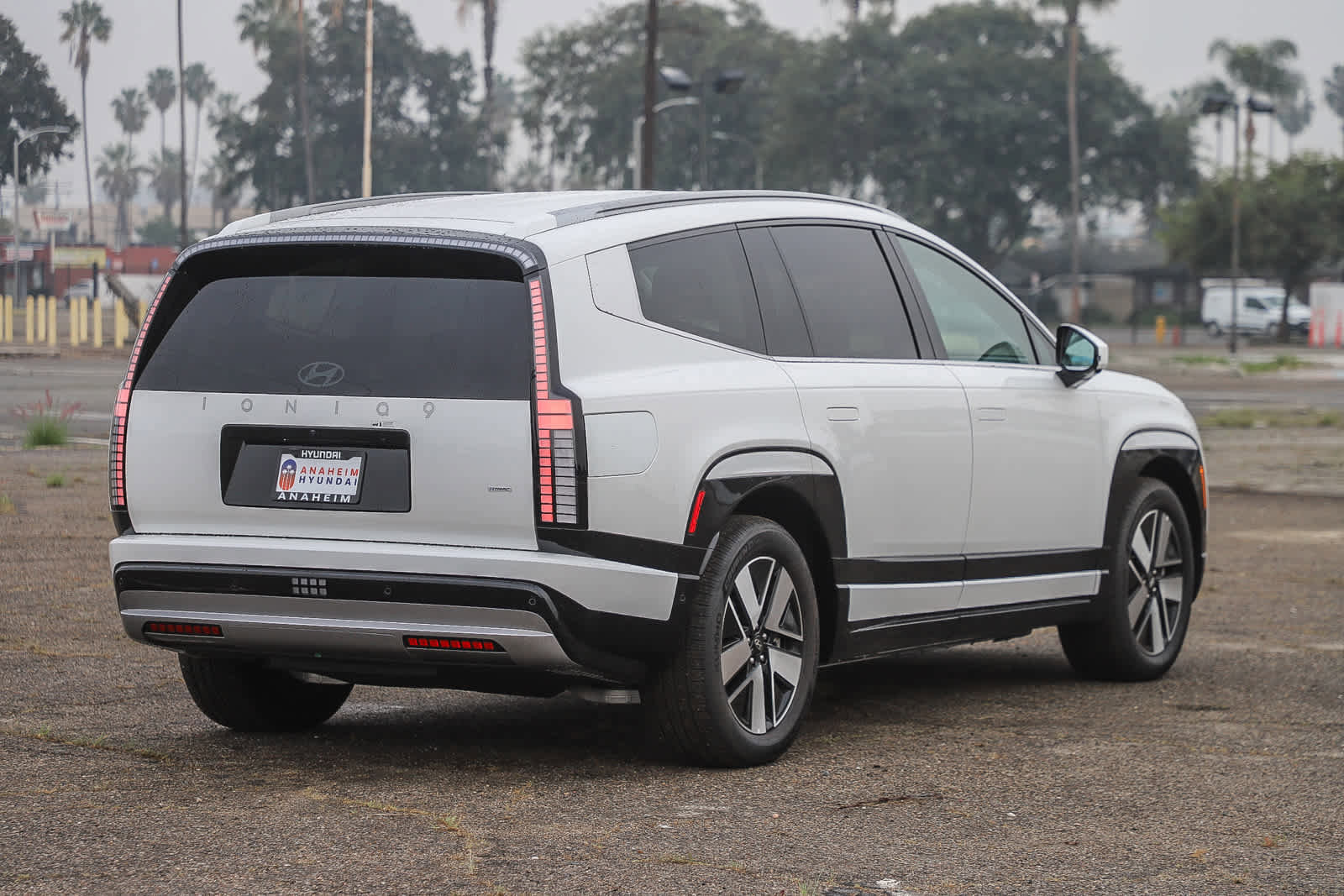 New 2026 Hyundai Ioniq 9 SEL image 5