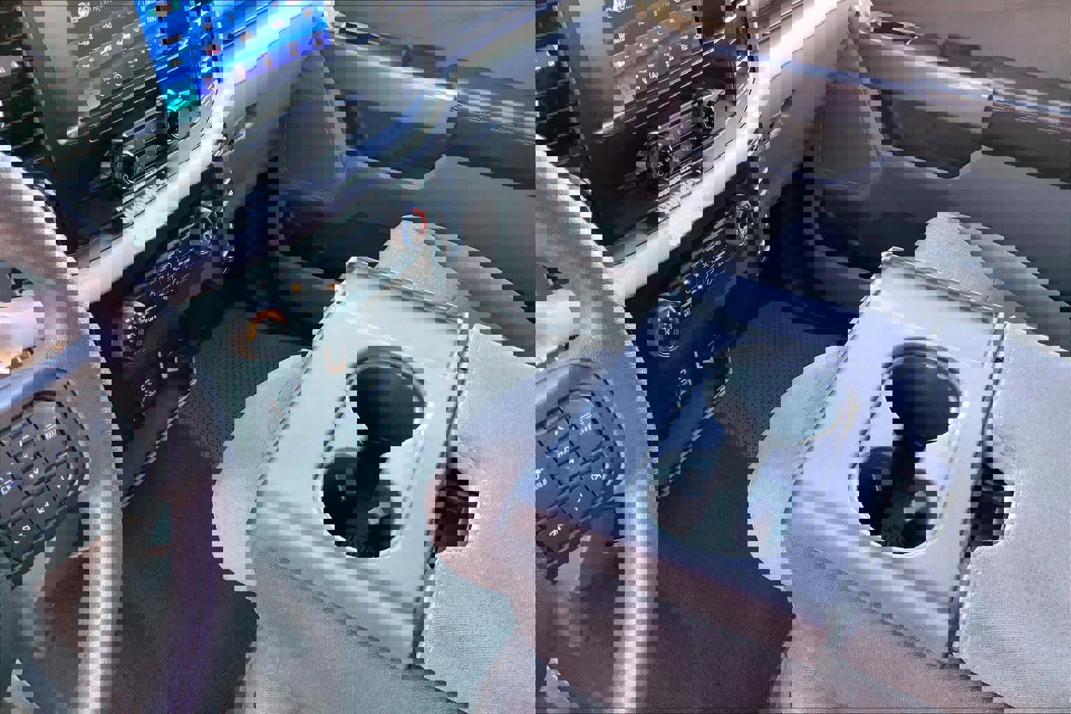 Used 2023 Ford F150 XLT w/ Trailer Tow Package image 17