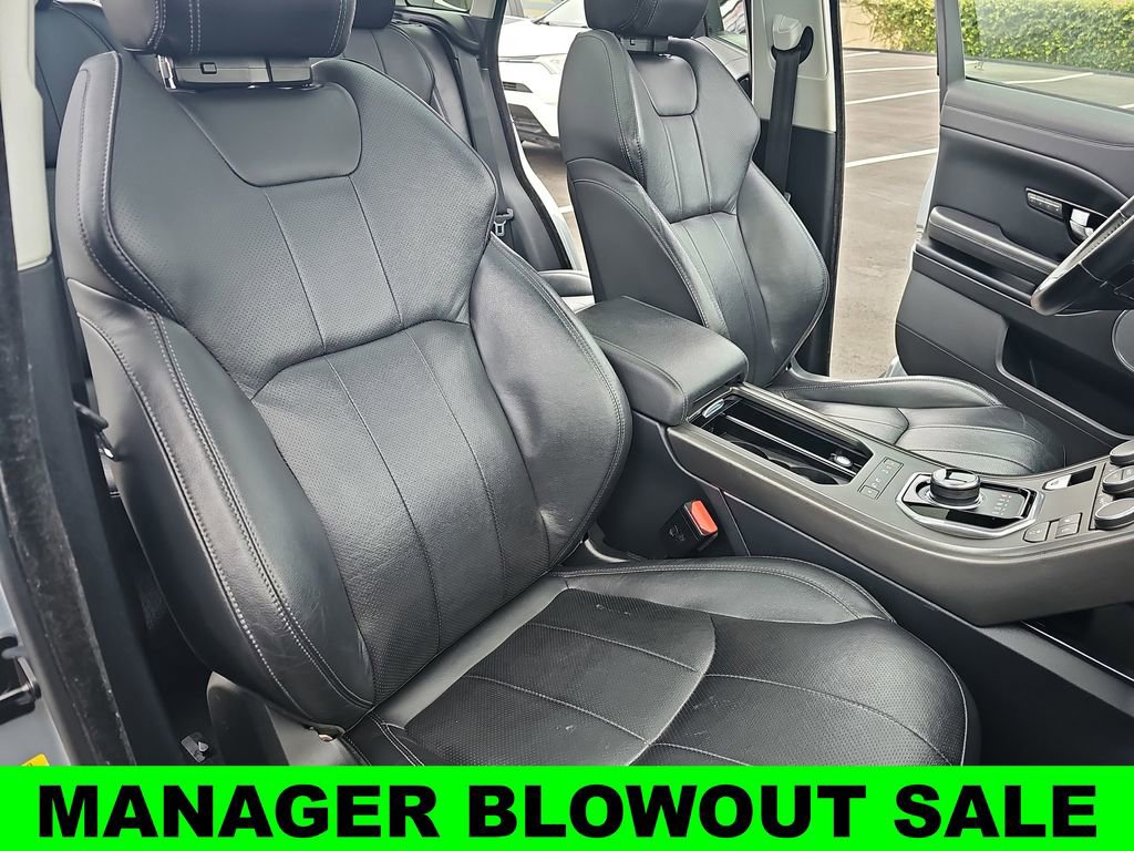 Used 2019 Land Rover Range Rover Evoque SE Premium image 10