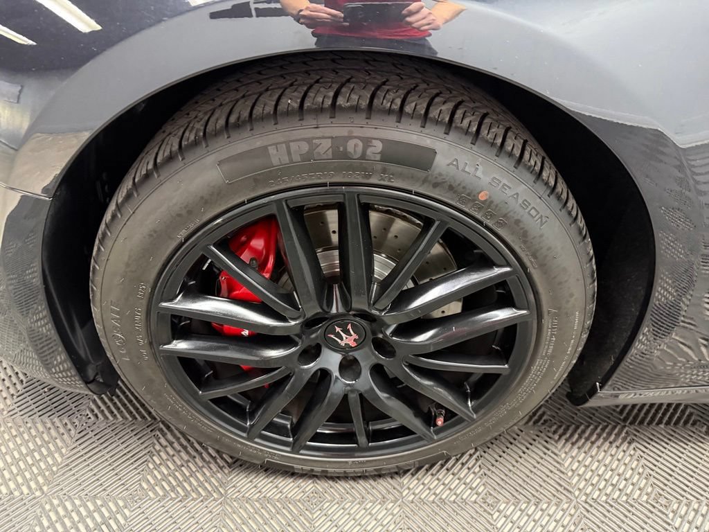 Used 2021 Maserati Ghibli S RWD image 21
