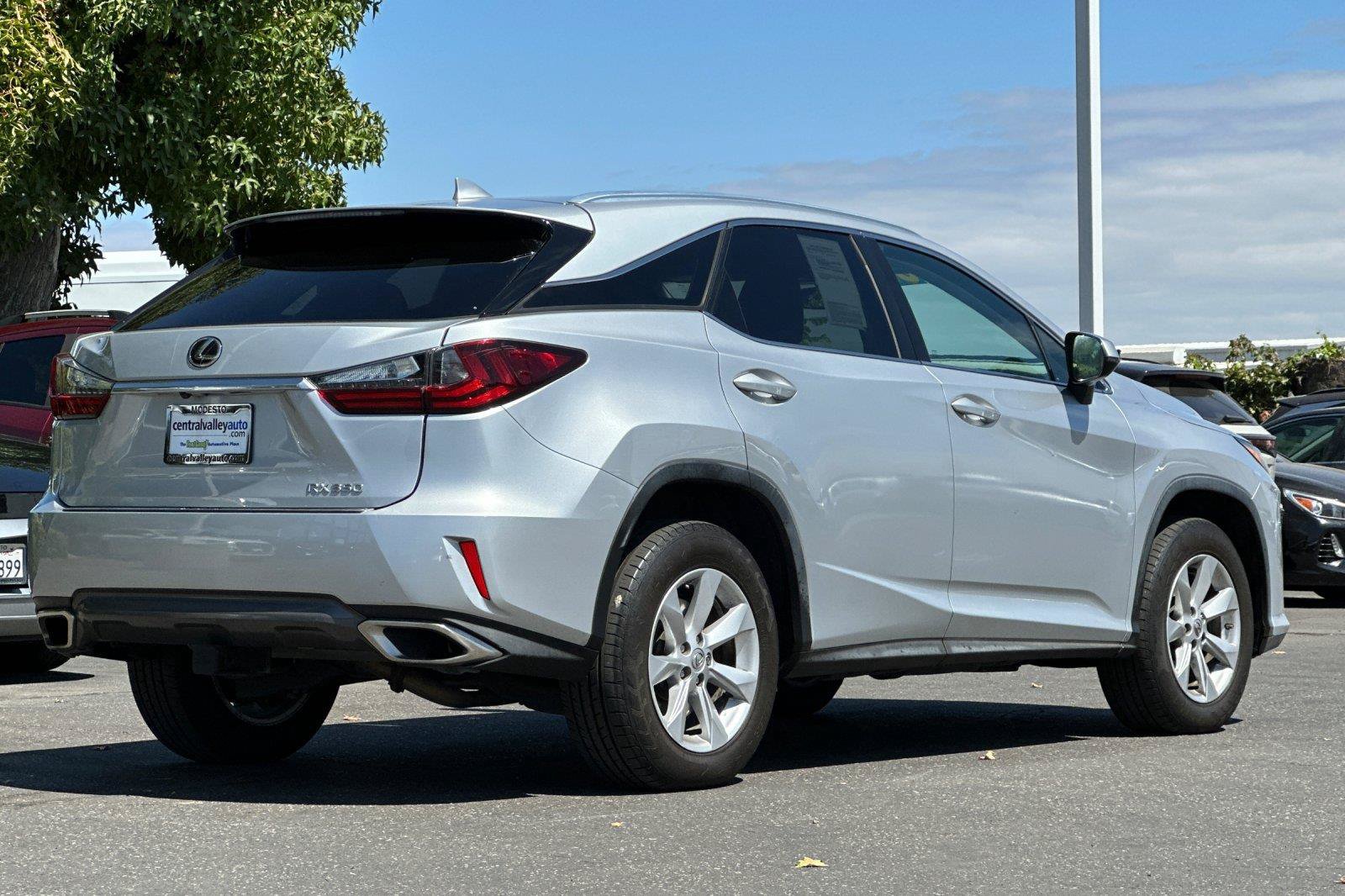 Used 2016 Lexus RX 350 AWD w/ Premium Package image 3