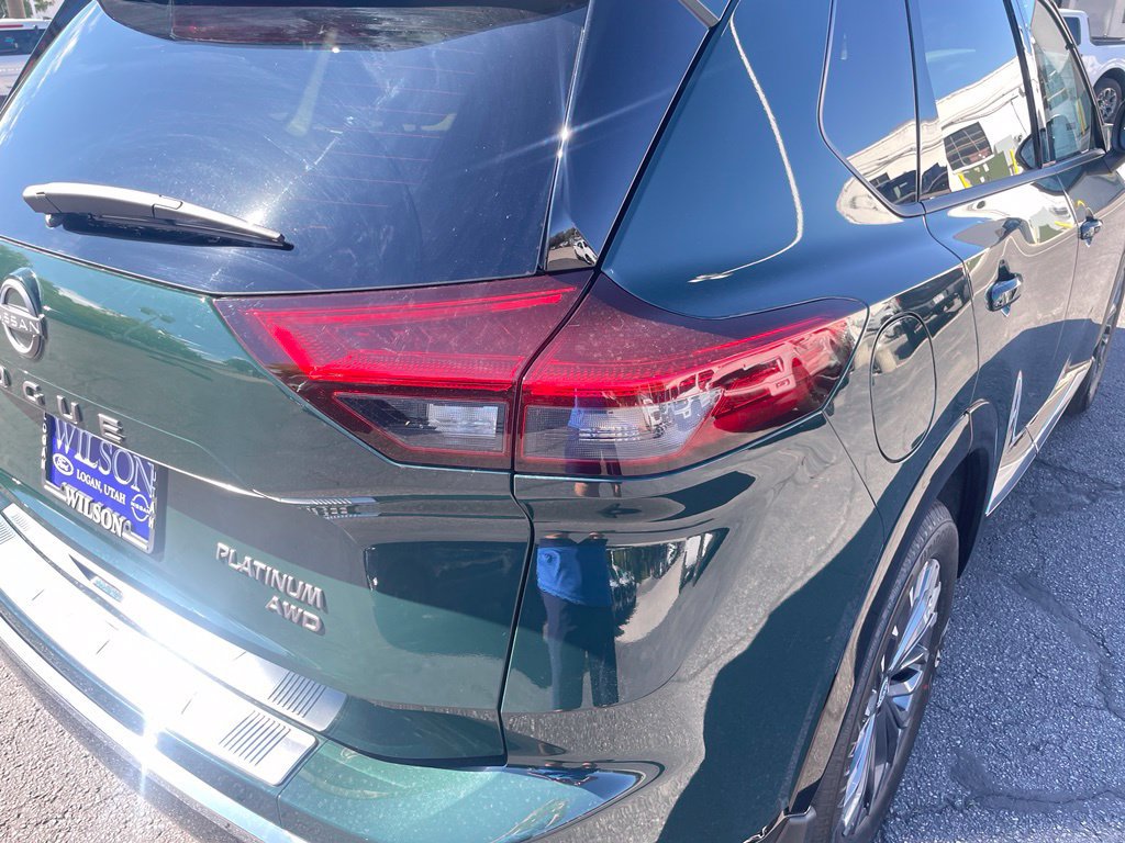 New 2026 Nissan Rogue Platinum AWD/4WD image 31