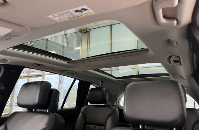 Used 2008 Mercedes-Benz R 350 4MATIC image 24