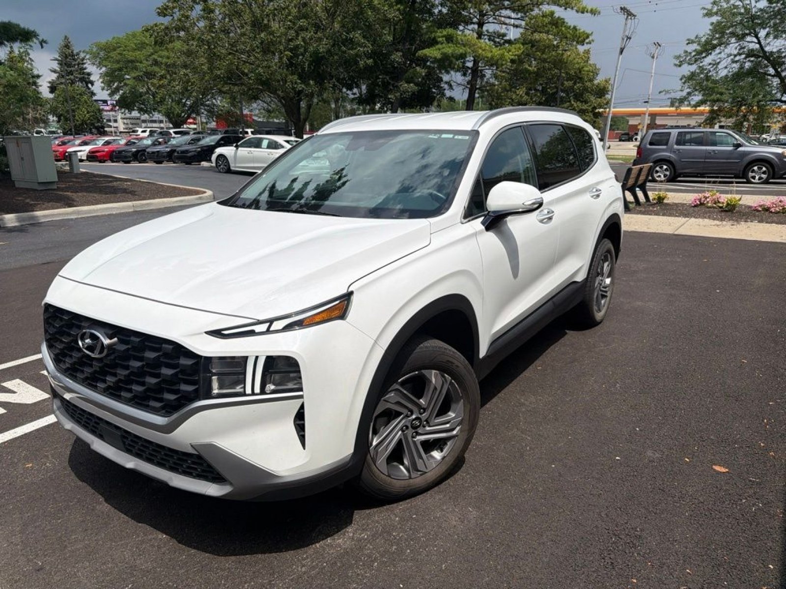Used 2023 Hyundai Santa Fe SEL AWD/4WD image 4