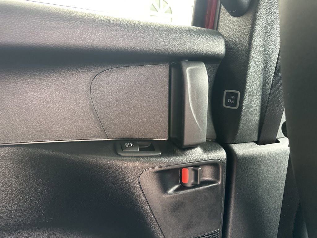 New 2026 Chrysler Pacifica Select FWD image 20