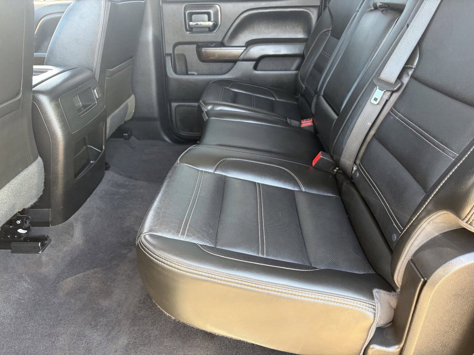 Used 2019 GMC Sierra 2500 Denali w/ Duramax Plus Package image 18