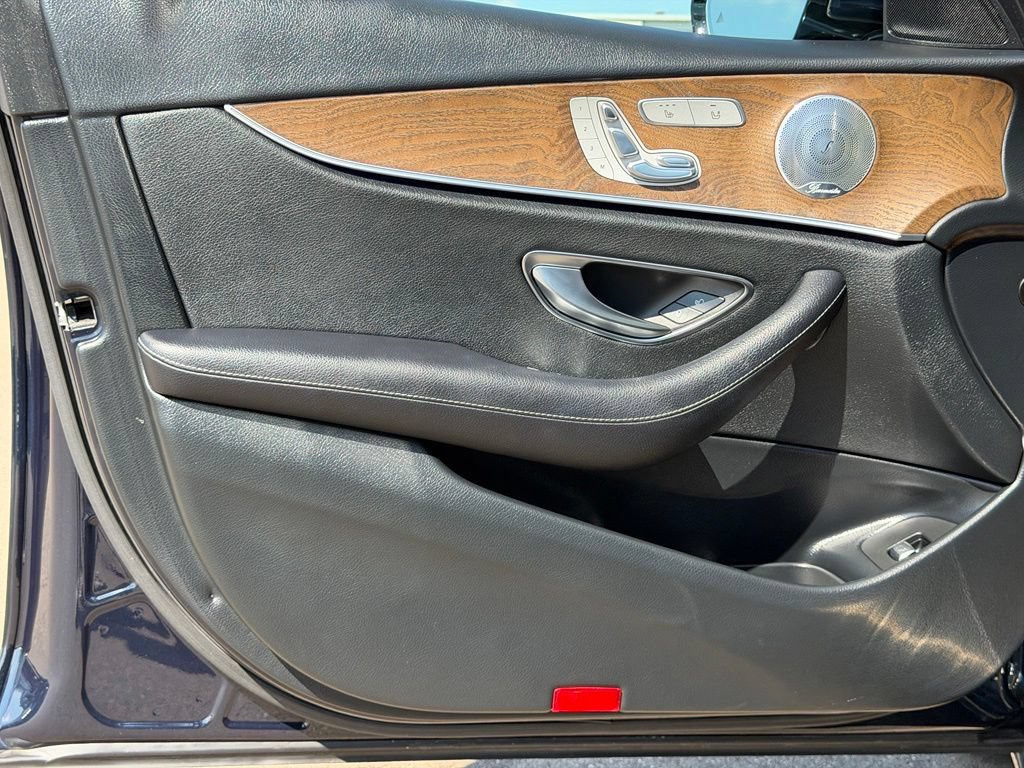 Used 2018 Mercedes-Benz E 300 4MATIC image 22