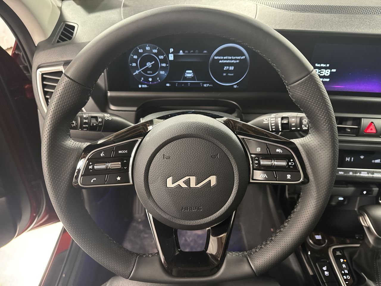 Certified 2025 Kia Seltos SX w/ SX Sunroof Package image 20