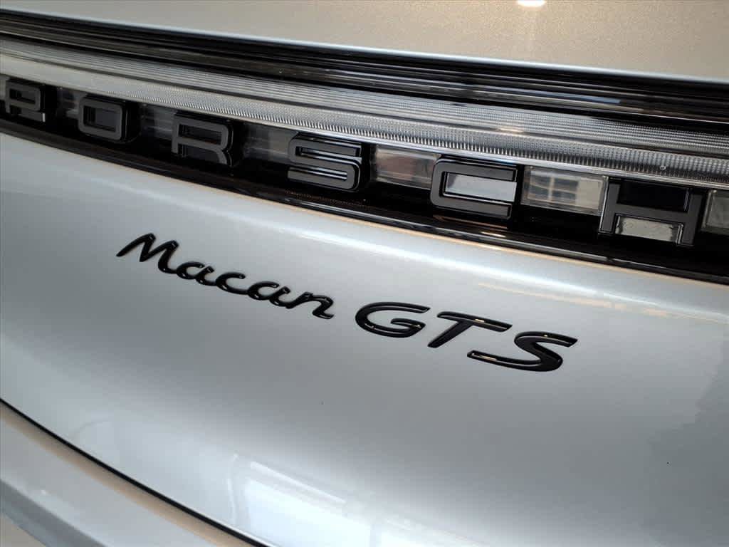 Used 2025 Porsche Macan GTS image 16