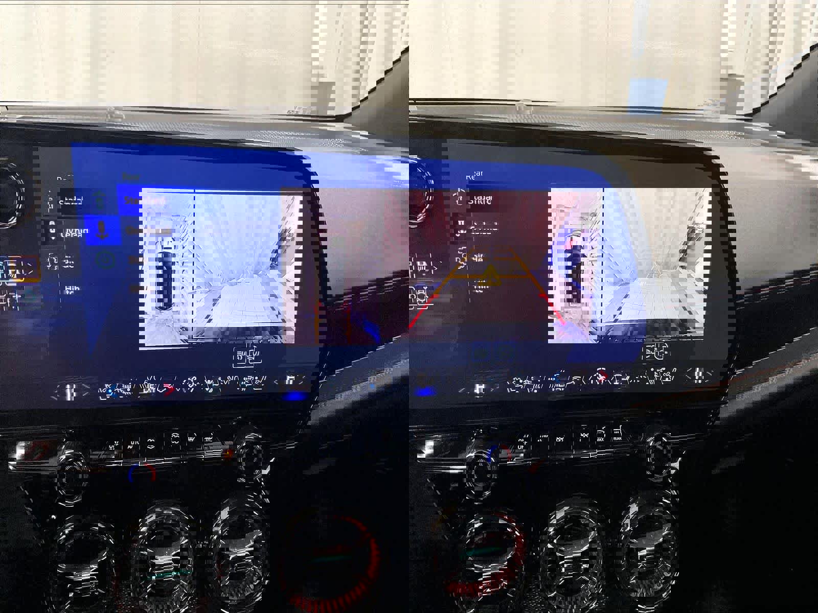 Used 2024 Chevrolet Blazer EV RS image 19