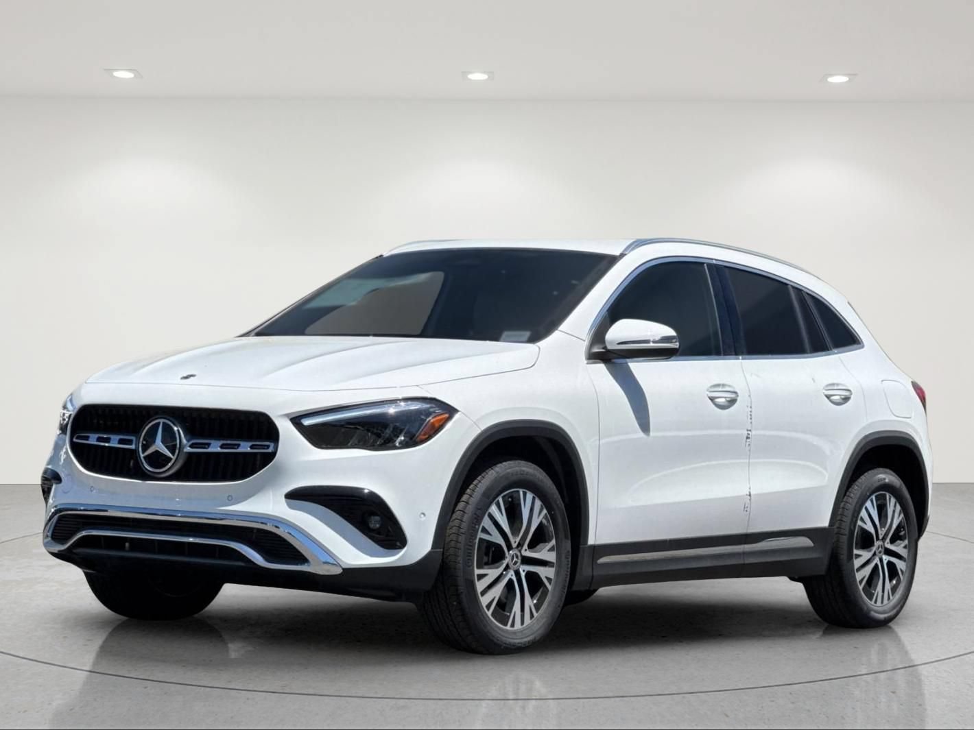 Used 2025 Mercedes-Benz GLA 250 image 2