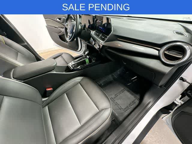 Used 2024 Chevrolet Trax ACTIV FWD image 21