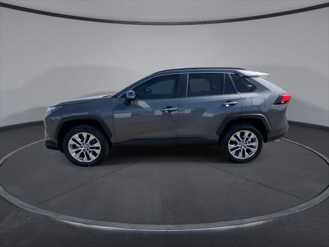 Certified 2022 Toyota RAV4 Limited w/ Limited Grade Weather Package AWD/4WD image 5