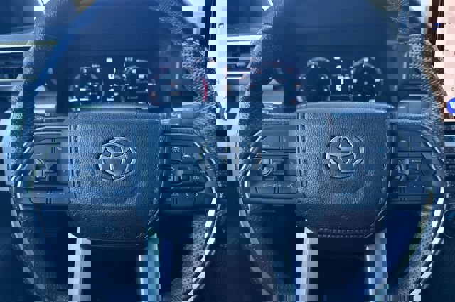 Certified 2024 Toyota Tacoma TRD Off-Road image 28