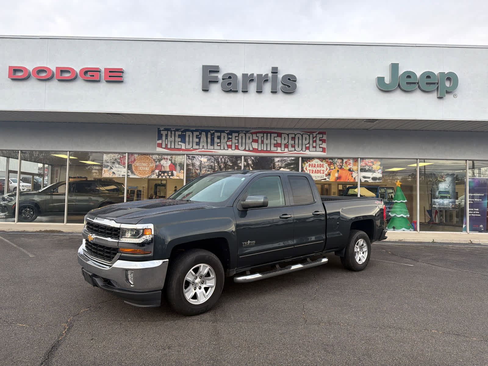 Used 2017 Chevrolet Silverado 1500 LT w/ Texas Edition image 1