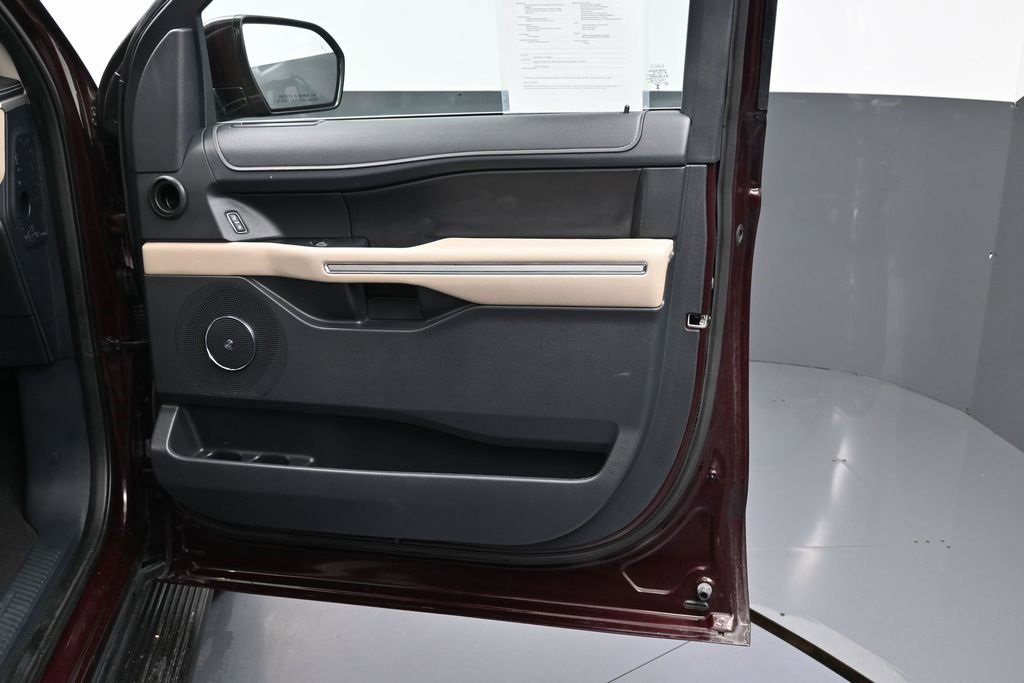 Used 2024 Ford Expedition Max Limited image 43